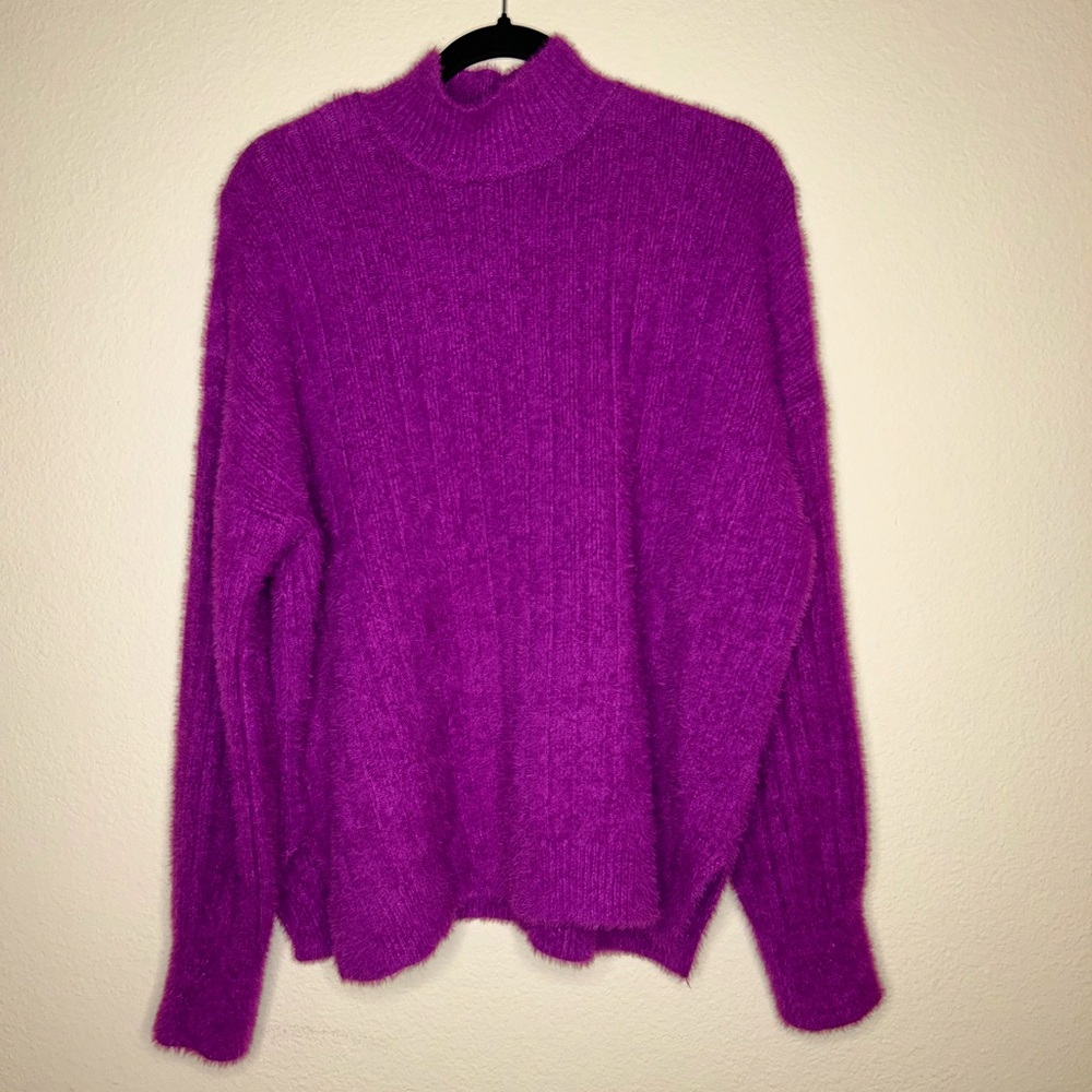JS‎ fuzzy purple sweater